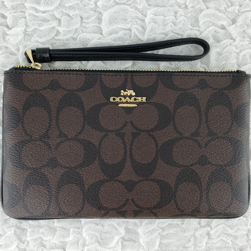 🆕️ COACH Large Wristlet in Signature Canvas NWT